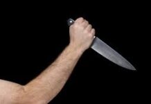 Man stabs co-passenger on Flight