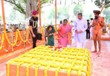 President pays tributes to Santha Kabi Bhima Bhoi